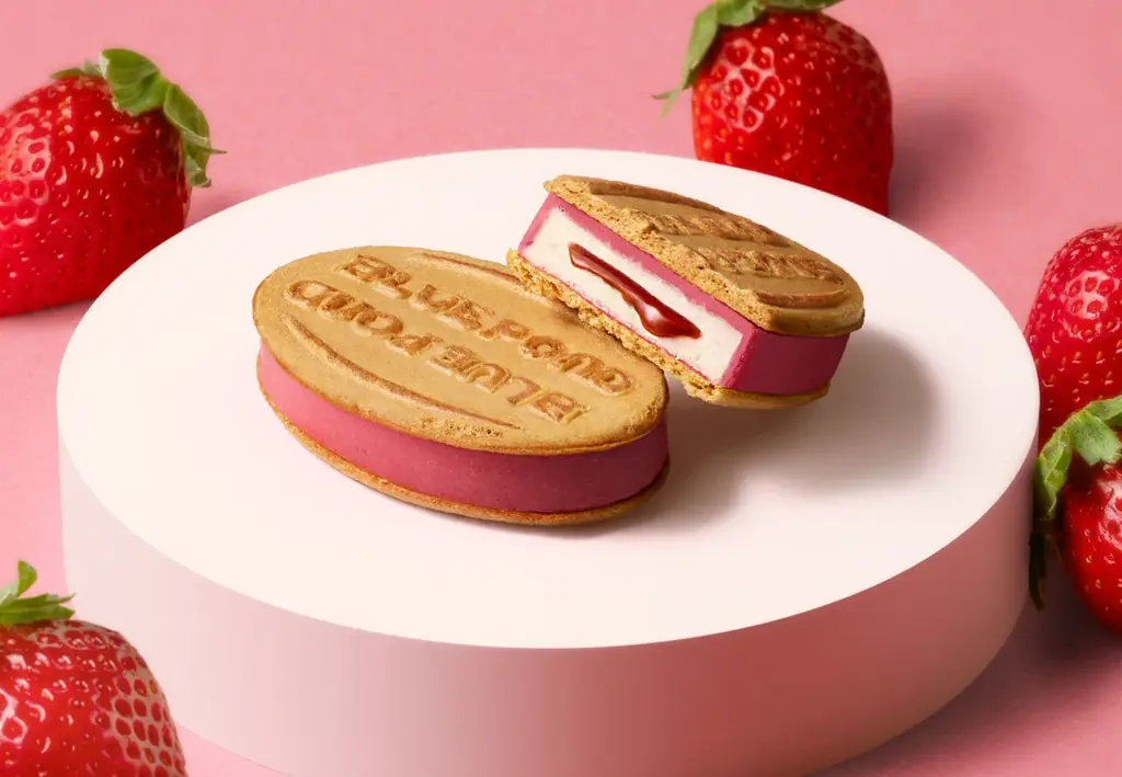 【大丸札幌店】「ブルーポンド」より『ストロベリーキャラメルクリスピー』新発売。北海道余市町産“夏いちご”使用＜北海道発キャラメルミルクスイーツ専門店＞ 画像 1