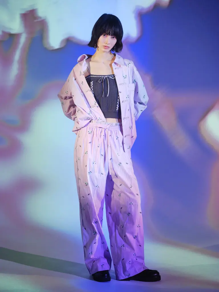 【LILY BROWN×KEITA MARUYAMA】「夜桜」をテーマに、優美でロマンティックな世界観を表現した新作コレクションを公開＜3月12日(木)全国発売＞ 画像 15