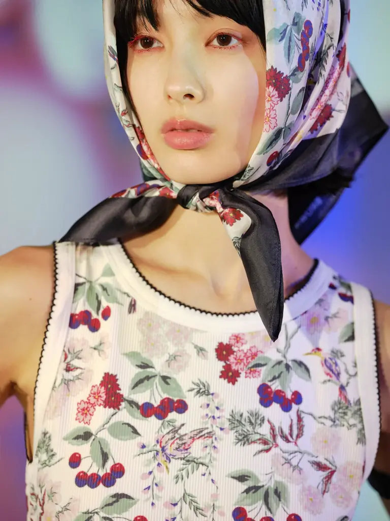 【LILY BROWN×KEITA MARUYAMA】「夜桜」をテーマに、優美でロマンティックな世界観を表現した新作コレクションを公開＜3月12日(木)全国発売＞ 画像 16