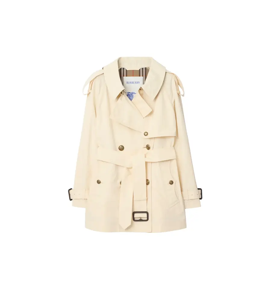 【BURBERRY】伊勢丹新宿店にて「Trench, Portraits of an Icon」ポップアップを開催 画像 3