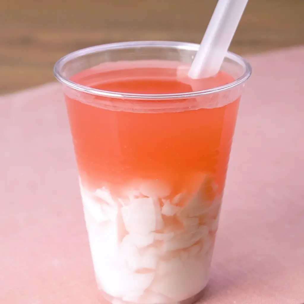 今年は「ながら花見」が新定番！『デリッシュキッチン』が コンビニで揃う材料で作れる「お花見ドリンクレシピ5選」を公開。 画像 10