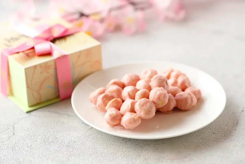 桜マカダミアチョコ