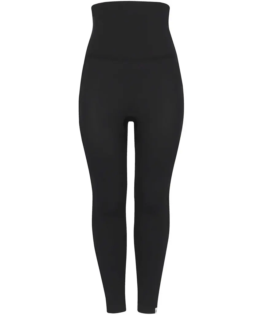 ライフスタイルブランド「ETRÉ TOKYO」とインナーからファッションを楽しむブランド「AMPHI」による初めてのコラボレーションが実現！ 画像 8