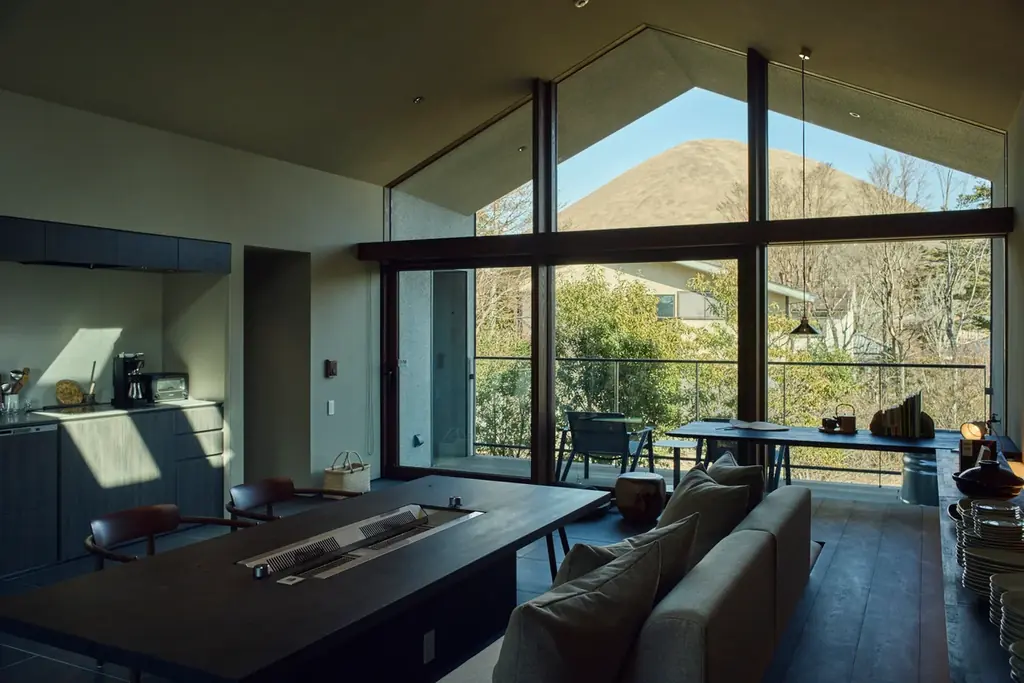 火を囲み、調理を楽しむ宿泊体験を。伊豆高原にセルフオーベルジュ型プライベートヴィラ「Ｈｉｉｒｅ」をオープン 画像 5