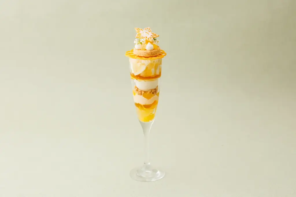 4月1日スタート 丸の内TENQOO 春の柑橘パフェランチ