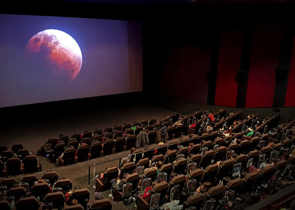 【イベントレポート】累計2億PV超のHYBEオリジナルストーリー「DARK MOON」、独立IPとして展開を加速。日韓同時皆既月食イベントの盛況に加え、坂本眞一・田島昭宇ら著名漫画家とのコラボも始動 画像 2