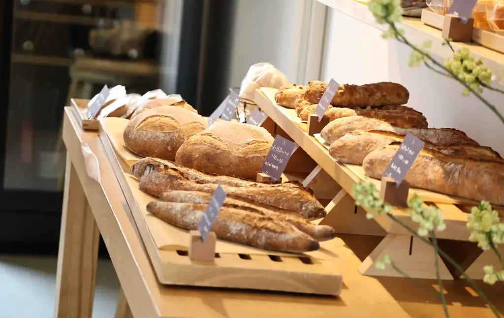 飲食新業態「坂と線路とバゲットと」、宿泊施設「FUNAMIZAKA STAY」をオープン 画像 5