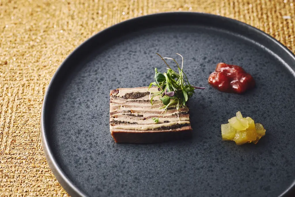 “素材は当然美味しい”その先へ。野菜で語る春のシェフズスペシャルコース 画像 3