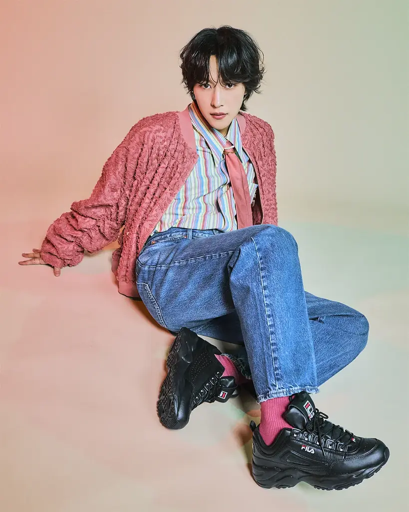 【ABCマート限定】FILA 人気モデル「Distracer」キャンペーン第二弾！本多大夢と浜川路己によるアイドルデュオ「ROIROM」起用カラフルにきらめく春の新ビジュアル・ムービー公開 画像 4