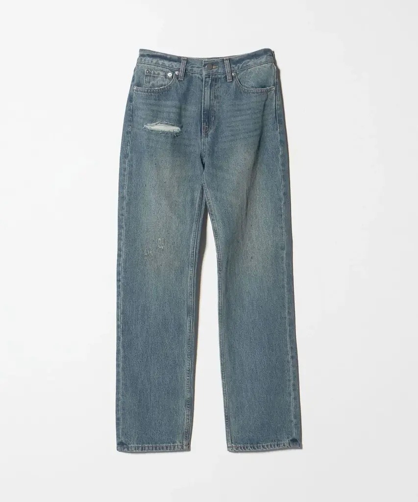 Nana Komatsu × ATTISESSION、モデル・俳優 小松菜奈が魅せる、しなやかなレディモード、2026 年春夏コレクションの世界観を纏う最新ビジュアルを3月5日（木）より公開 画像 10