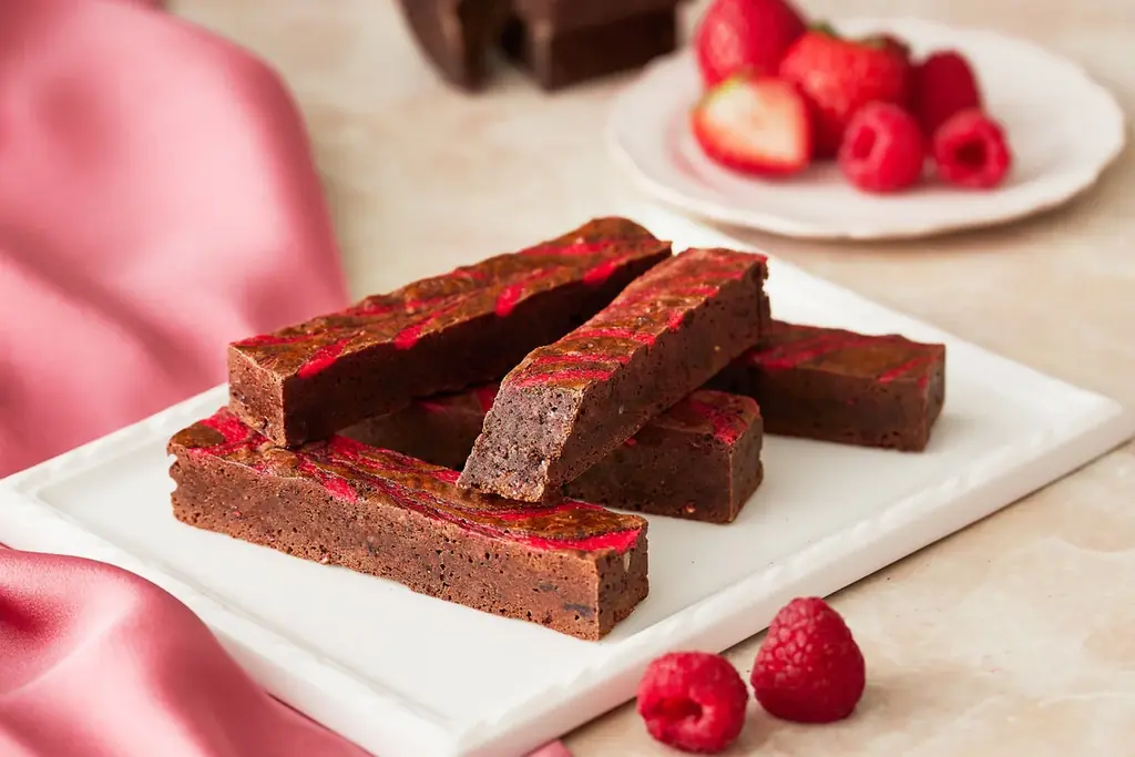 ≪人気の期間限定商品が待望の定番化≫【côte cour（コートクール）】より『東京ブラウニー 10本入』が定番商品として販売開始いたしました。 画像 4