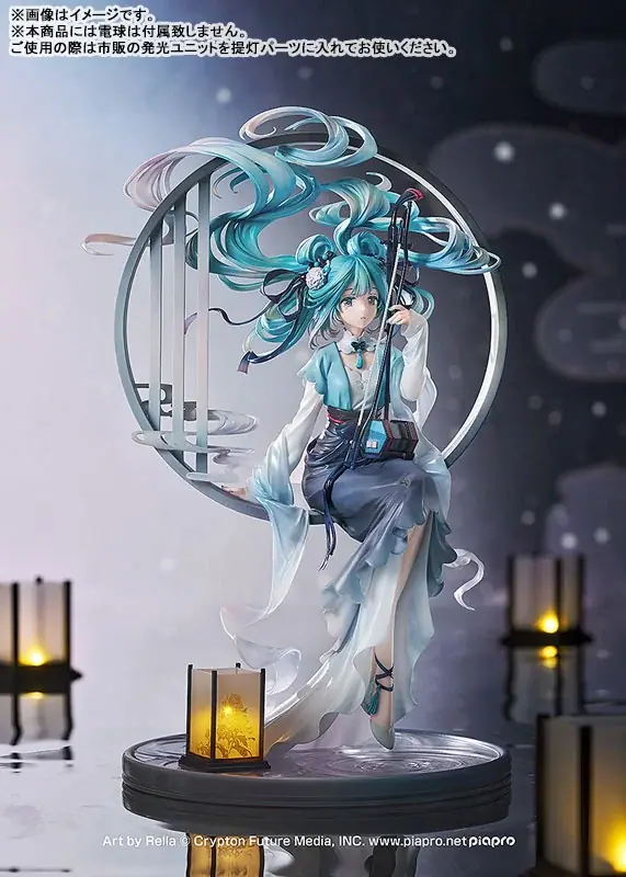 『初音ミク』が、中国の伝統楽器「二胡」を持った姿でフィギュア化。あみあみにて予約受付中。 画像 4