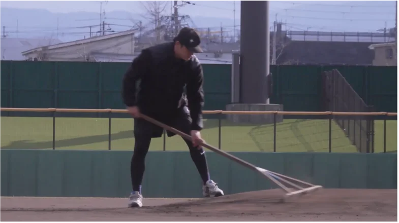 トライアルホールディングスの企業アンバサダーに山本由伸選手が就任高校時代の恩師と対決！日々“トライし続ける”姿を描くトライアル、新CMを３月５日より公開 画像 3