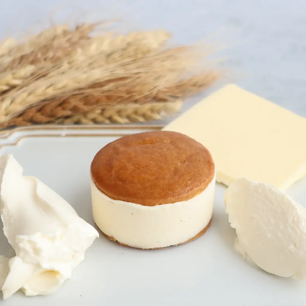 山﨑投手、田宮選手コラボの期間限定スイーツがエスコンフィールドに今年も登場！フェルム ラ・テール美瑛で一番人気のバターチーズサンド 画像 3