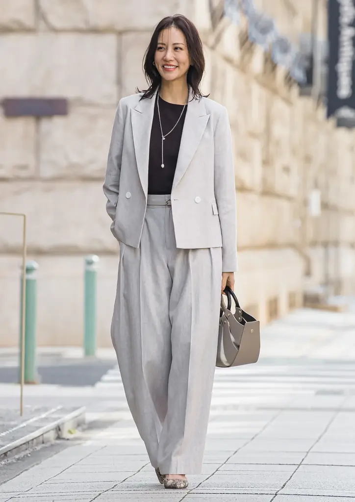 【LAUTREAMONT(ロートレアモン)】2026年スプリングフェアを開催。オリジナル・トラベルポーチをプレゼント。 画像 4