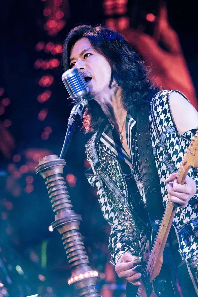 「BUCK∞TICK TOUR 2025 -ナイショの薔薇の下- at 日本武道館」が、いよいよ3月8日（日）午後９：00からWOWOWで独占放送・配信！放送・配信に先駆け、ライブレポート公開！ 画像 3