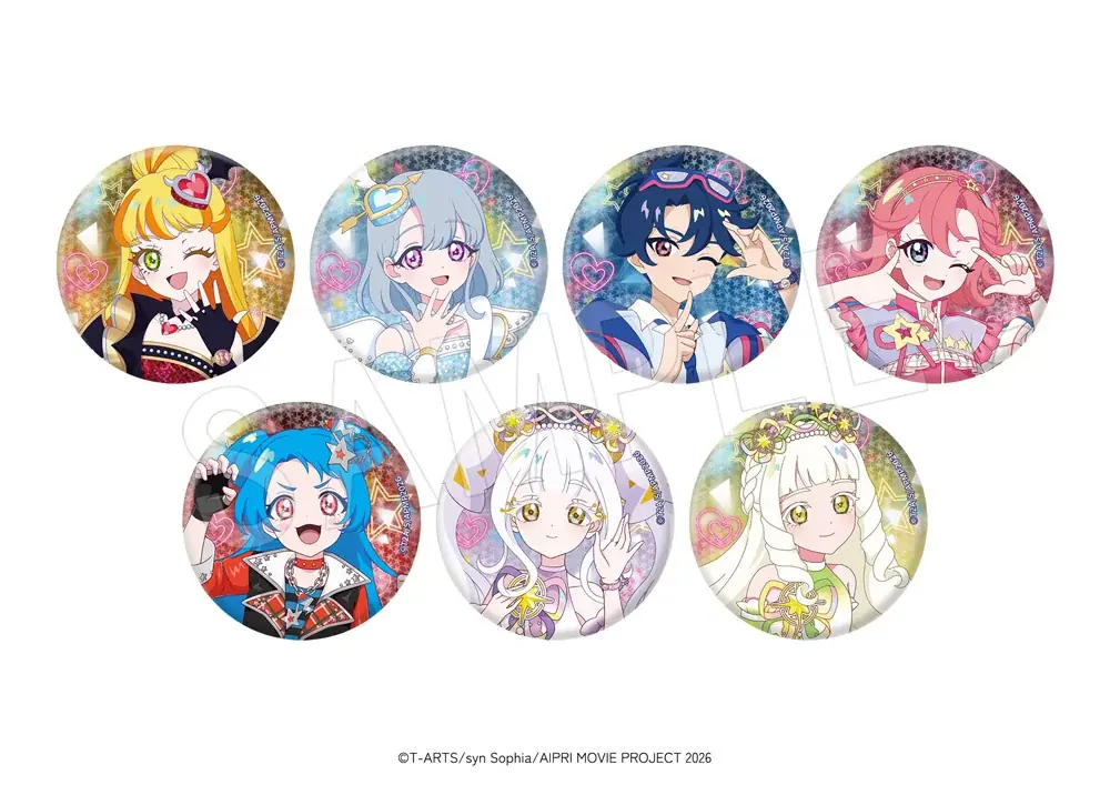 「映画ひみつのアイプリ まんかいバズリウムライブ！」のファミリーマート限定グッズが発売！「トレーディングホロ缶バッジ」や、アイプリたちのコーデ風デザインの「トレーディングアクリルヘアゴム」が登場！ 画像 3