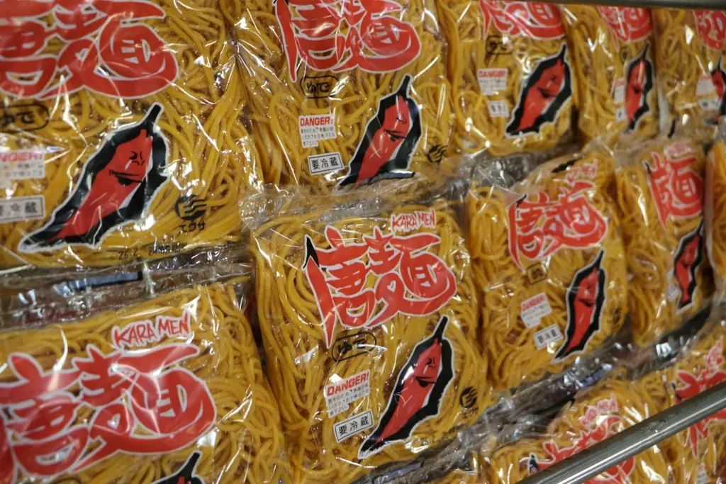 三田村邦彦が春の広島・三次でおとな旅♪ここでしか食べられない地元めしを堪能し、極上ワインと世界が認めたチーズ工房へ！三田村絶賛グルメ『とり足』も！ 画像 3