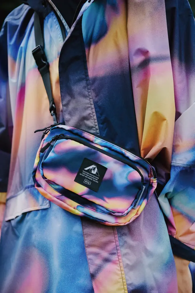 自然との共生を目指すロックフェスとブランドが待望のコラボレーション 『KiU』より”FUJI ROCK FESTIVAL‘26×KiU 2026 COLLECTION” が登場！ 画像 9