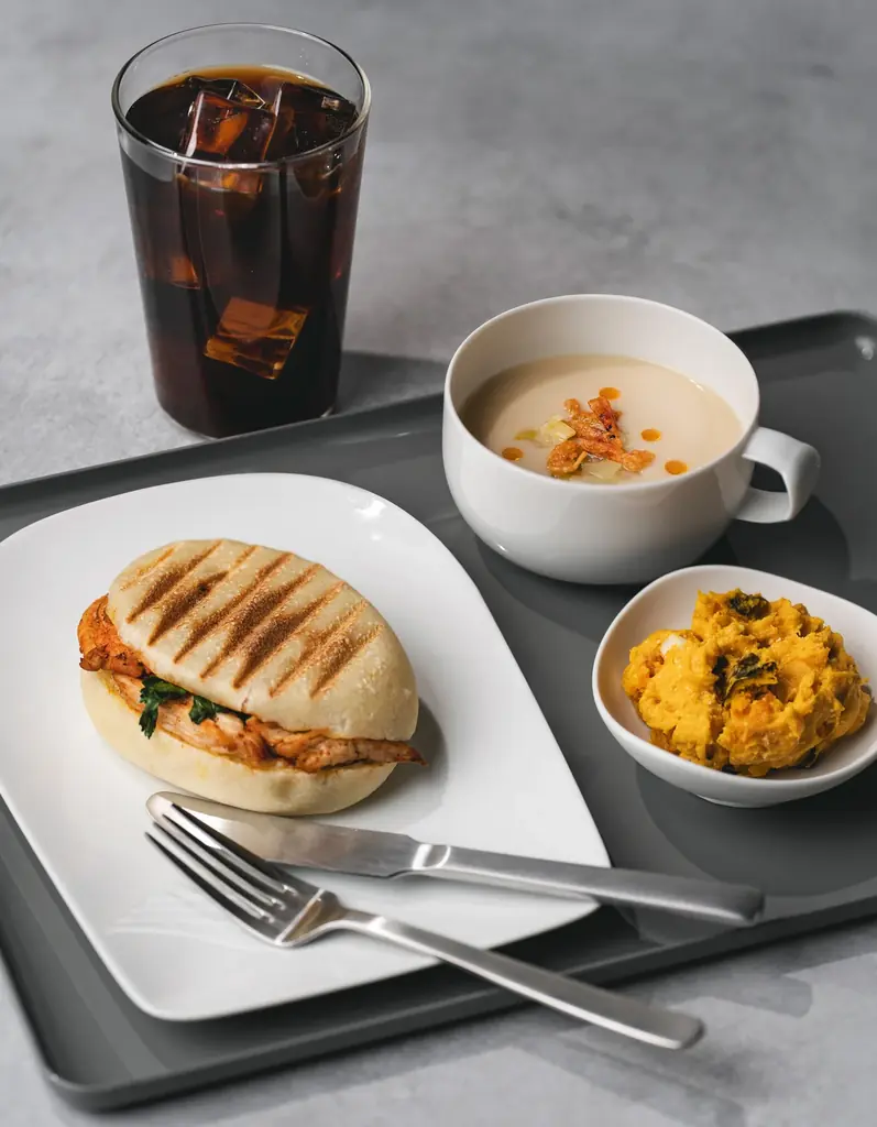 パウンドケーキ専門店「パティスリーパブロフ」が手がける新業態「カフェパブロフ」が東京ワールドゲート赤坂にオープン 画像 5