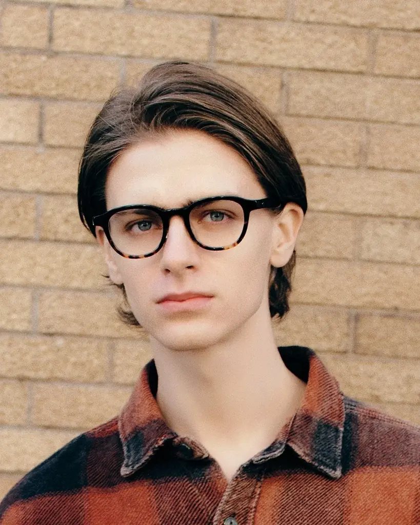 「Zoff｜JOURNAL STANDARD relume」コラボ第6弾　クラシックな雰囲気ながらカジュアルスタイルにも合うミニマルデザインをラインアップ 画像 6