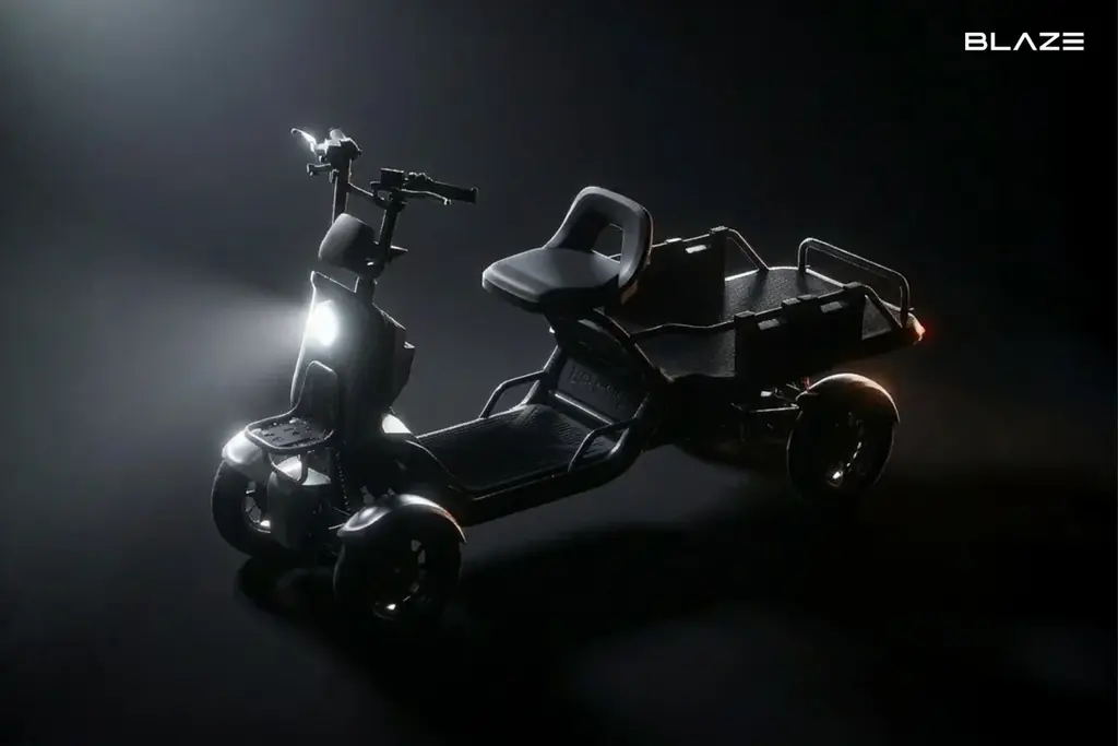 【新商品】今春、株式会社ブレイズは、車両区分「特定小型原動機付自転車」における当社初の4輪モデルを発売予定 画像 2