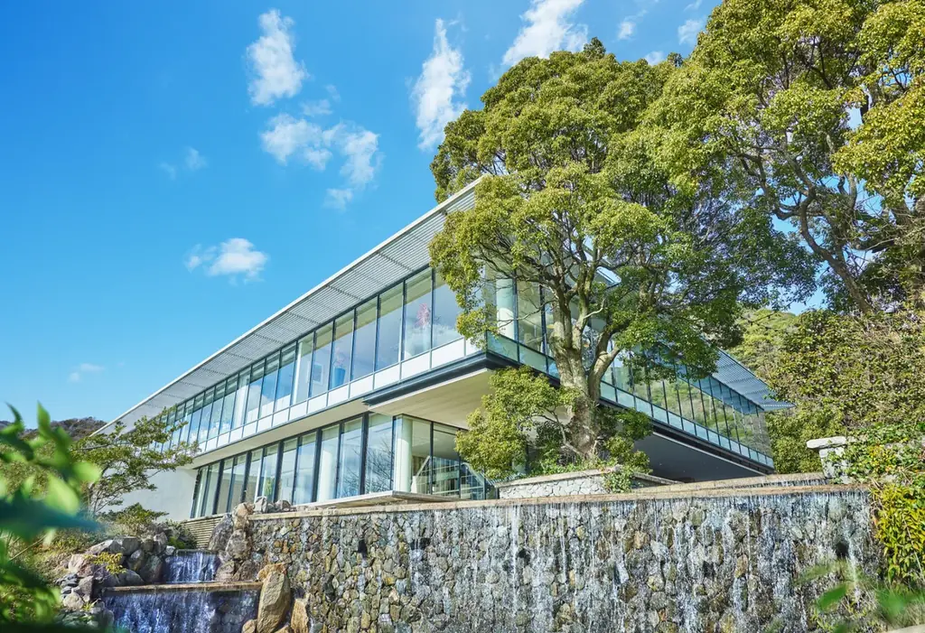 【神戸・桜の隠れスポット】結婚式場「SOLA KOBE」を特別開放　4月3日(金) 一夜限りの『お花見ディナー』を開催 画像 9