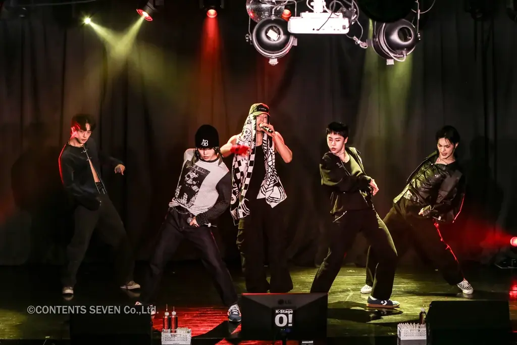 韓国ボーイズグループCMDMが3月10日発売の日本初オリジナル曲「Leash」を記者会見で披露！リリイベと単独公演も開催中！ 画像 2