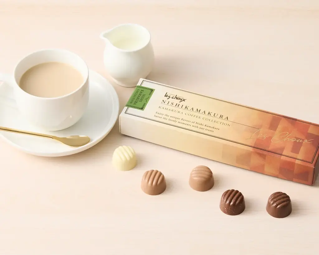 【西鎌倉レ・シュー】海と山に囲まれた西鎌倉より春を贈る。鎌倉焙煎珈琲を使用した「鎌倉珈琲ショコラ」や、職人技が光る「桜スイーツ」が新登場。 画像 2