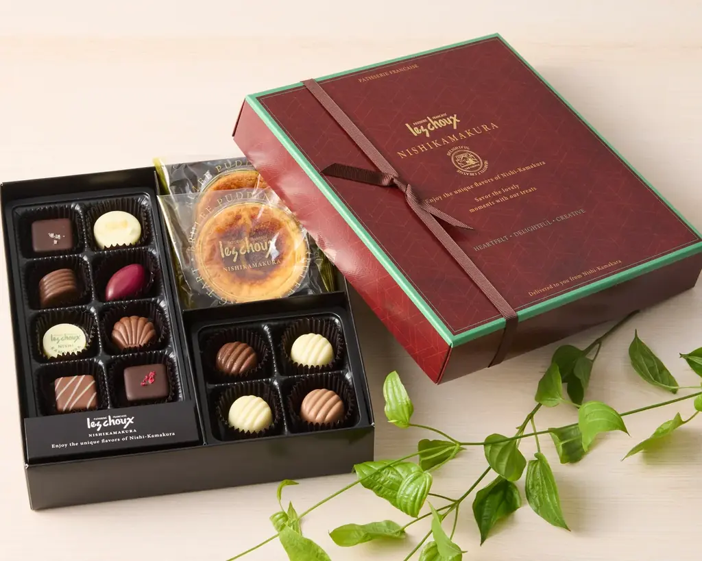 【西鎌倉レ・シュー】海と山に囲まれた西鎌倉より春を贈る。鎌倉焙煎珈琲を使用した「鎌倉珈琲ショコラ」や、職人技が光る「桜スイーツ」が新登場。 画像 7