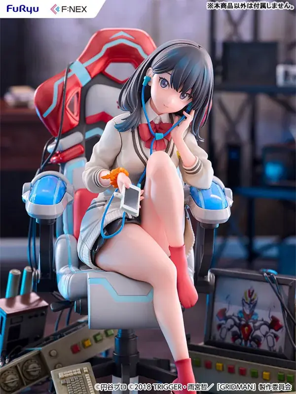 『SSSS.GRIDMAN』より、「宝多六花」がゲーミングチェアに腰掛けた姿で立体化。あみあみにて予約受付中。 画像 4
