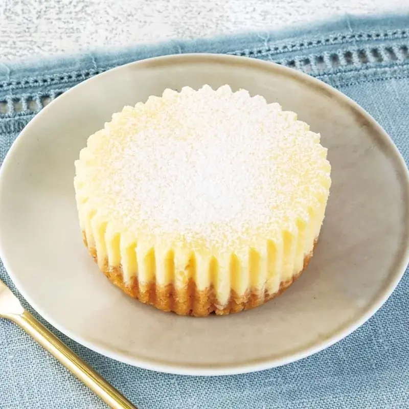 とろ生チーズケーキ発売