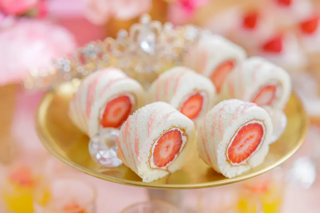 連日満席の“いちごビュッフェ”、大好評につき営業時間を20:00まで延長決定！ 画像 4