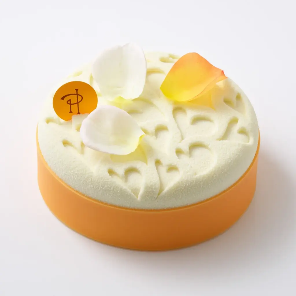 【ピエール・エルメ・パリ】ハートをまとった期間限定パティスリー 画像 2