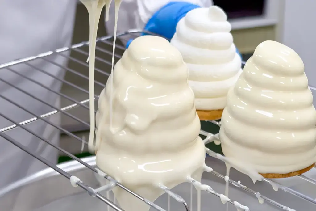 【3/14限定】1時間で1,500個“即完売”！伝説の苺シャンティーが「ホワイトシャンティ」として1日限定復活！ 画像 10