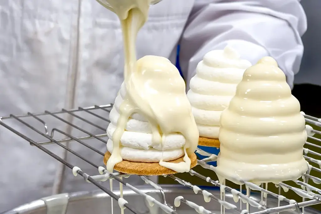 【3/14限定】1時間で1,500個“即完売”！伝説の苺シャンティーが「ホワイトシャンティ」として1日限定復活！ 画像 9