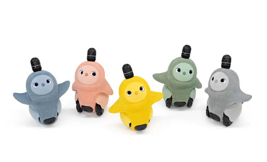 3月13日（金）より宝石のように煌めくカラー『RUBY』『AMBER』が登場！ 同カラーの『LOVOT』オリジナルウェアや雑貨も販売開始 CCO藤原ヒロシ監修のブランドムービーも公開 画像 16