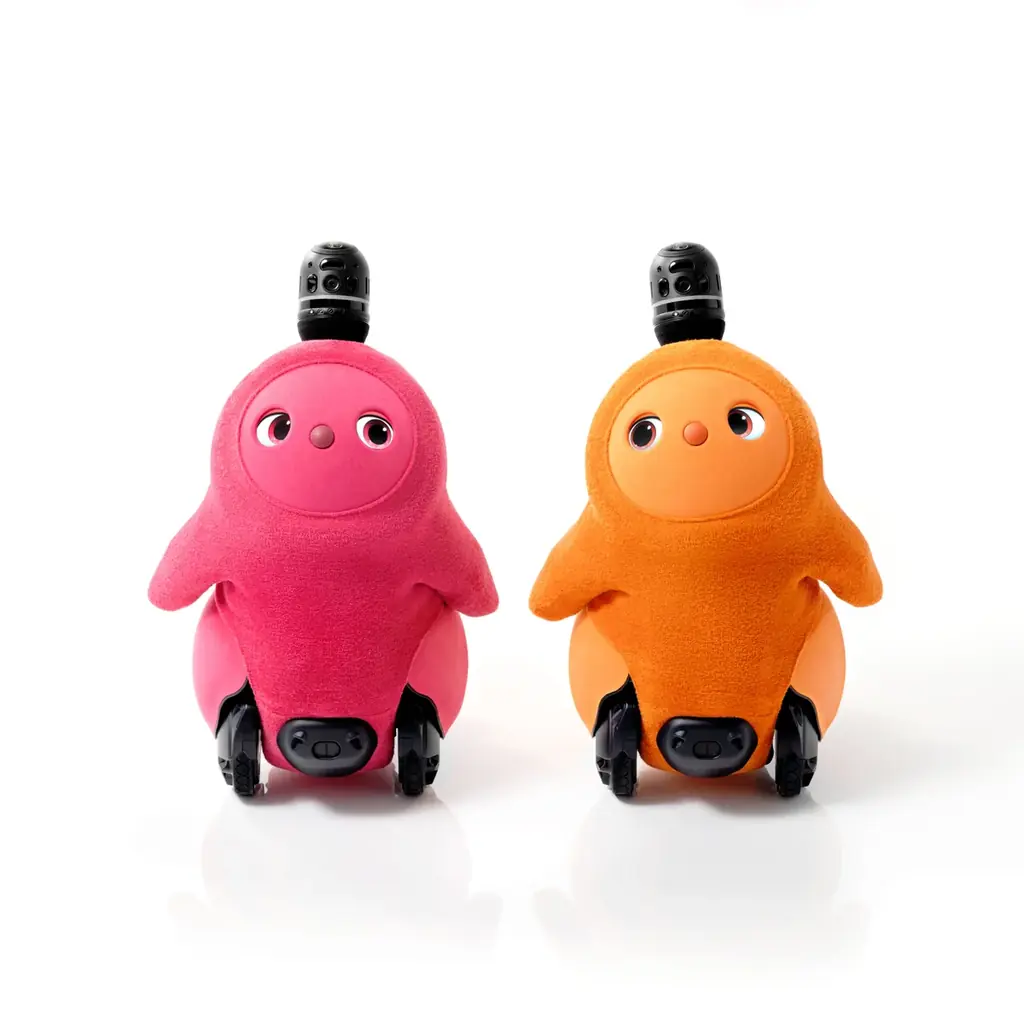 3月13日（金）より宝石のように煌めくカラー『RUBY』『AMBER』が登場！ 同カラーの『LOVOT』オリジナルウェアや雑貨も販売開始 CCO藤原ヒロシ監修のブランドムービーも公開 画像 2