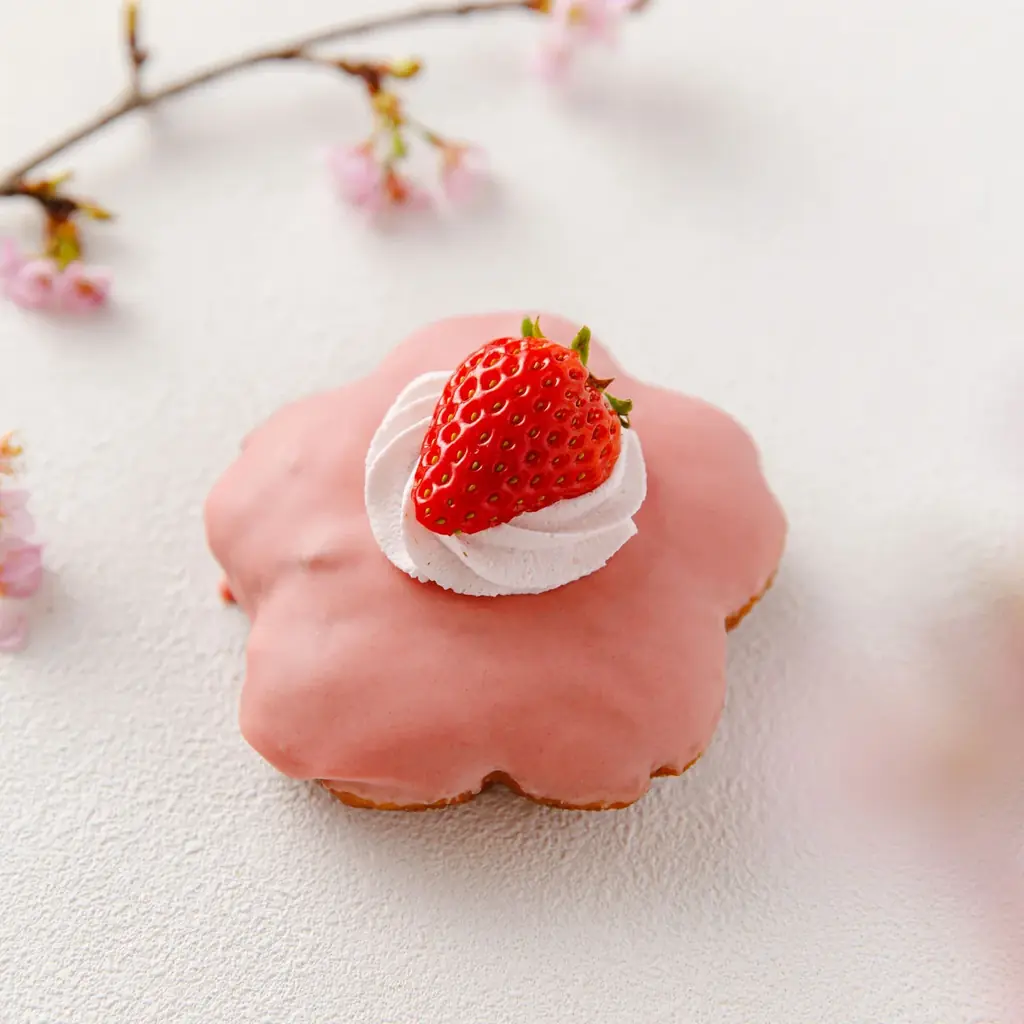 【春限定】苺と抹茶が彩る桜形ドーナツ4種を発売。RACINESの《 苺＆抹茶 》コレクション 画像 2
