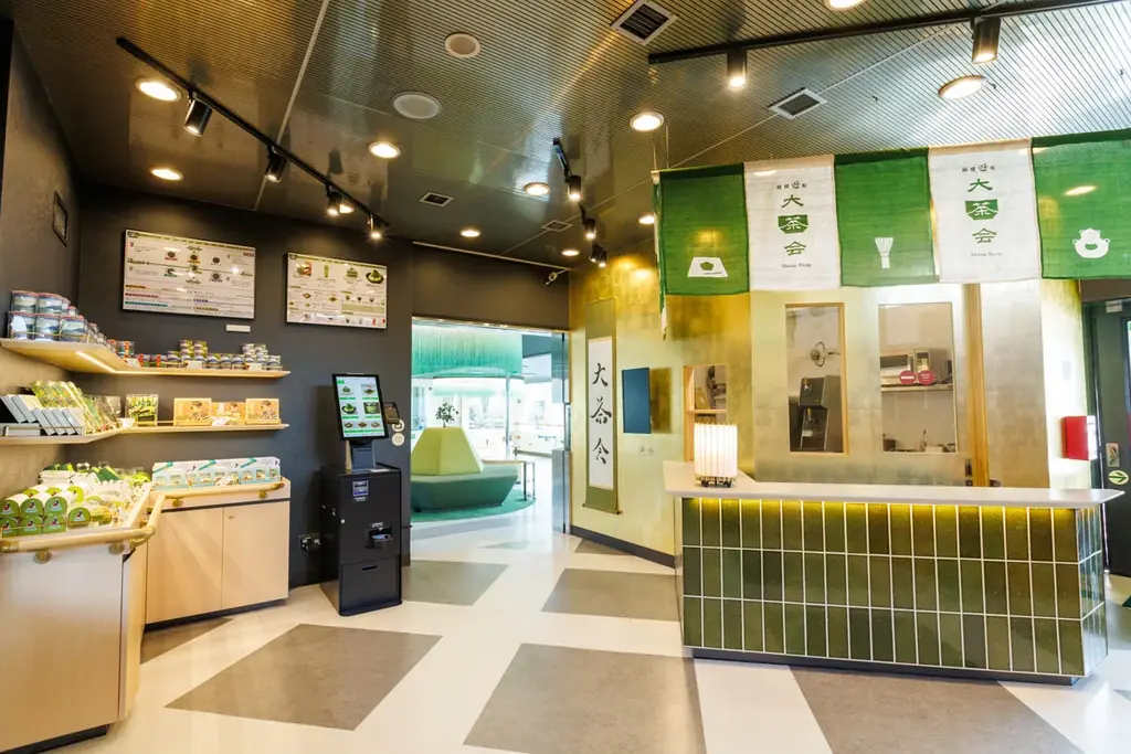 箱根・芦ノ湖でコラボレーション「綾鷹 ひとくち ひといき 旅」×「箱根遊船 大茶会」3/16(月)～11/13(金)開催 画像 16