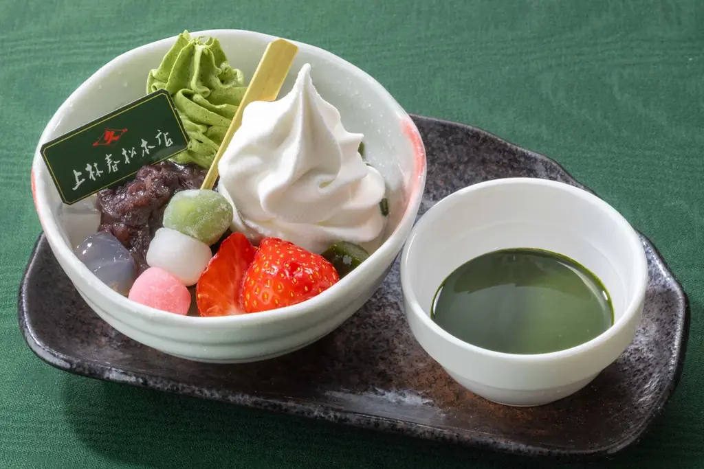 ガストが“洋食の巨匠” “老舗茶舗”と初コラボ！「THE 職人ハンバーグ」と「宇治抹茶×いちごスイーツ」が新登場！ 画像 11