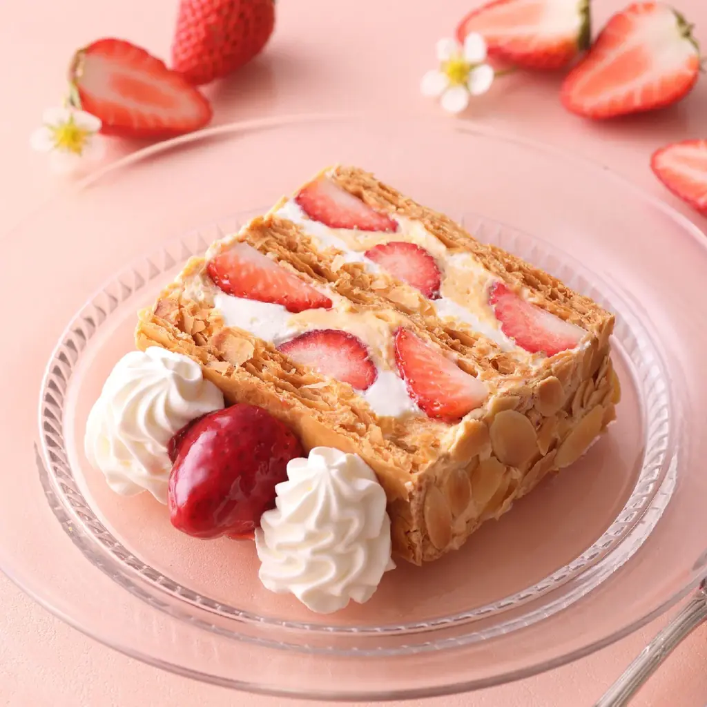 【キハチ カフェ】モンブランとティラミスをイメージした春いちごのパフェ2種やクレープなど「春のストロベリーフェア」開催 画像 7