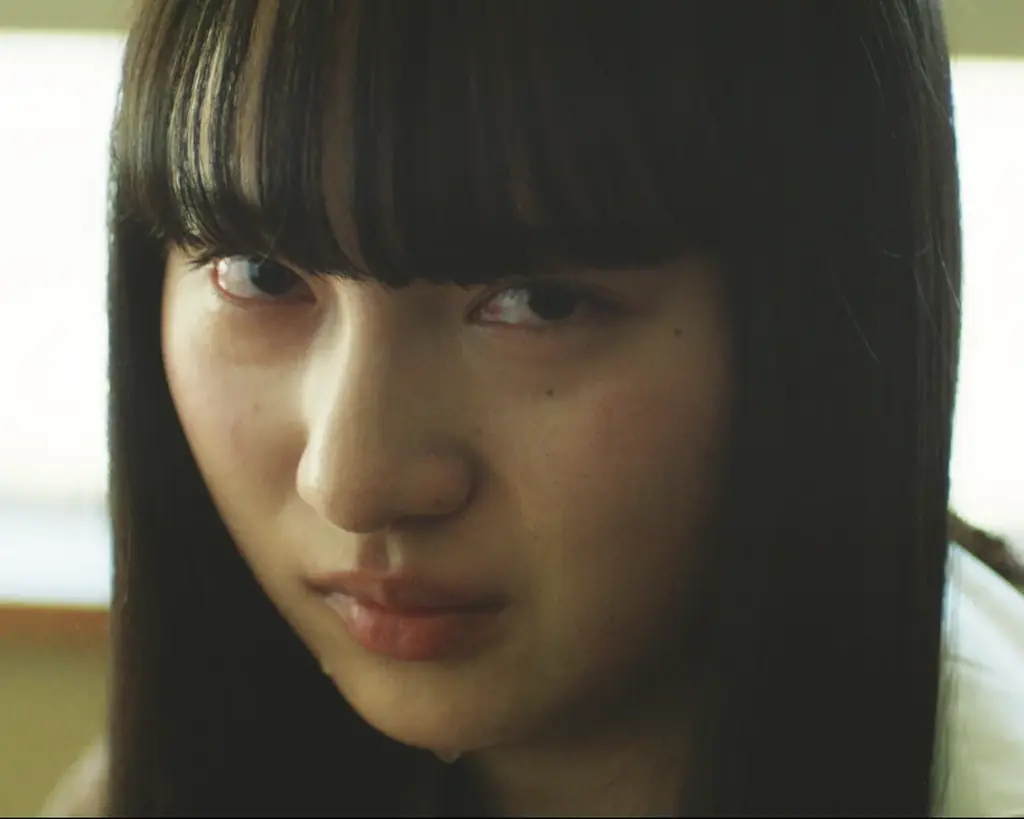 ギークピクチュアズ 配給・宣伝｜一度触れたら逃れられない“新感覚”スクリーンタイム・ホラー誕生、映画『インビジブルハーフ』7月31日（金）ヒューマントラストシネマ渋谷ほか、全国公開決定！ 画像 4