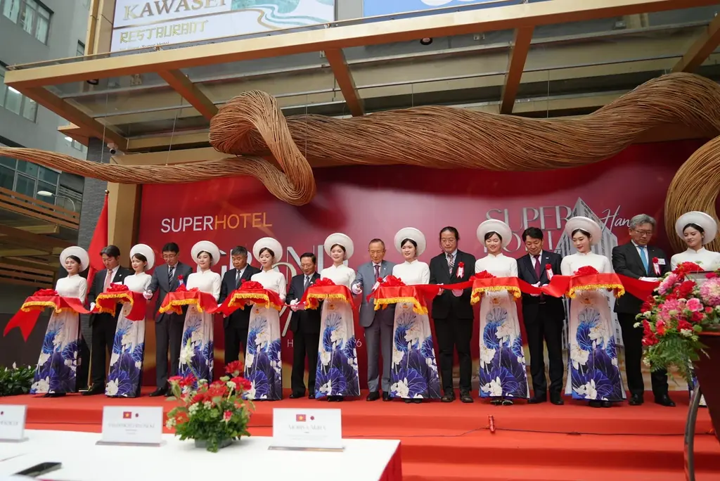 スーパーホテルハノイ開業