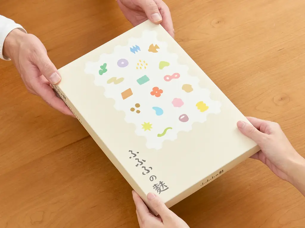 新食感で新感覚！？「お麩のお菓子の新ギフトブランド」ふれて、想って、味わって。こころがほころぶ 「ふふふの麩」が3月17日オープン 画像 6