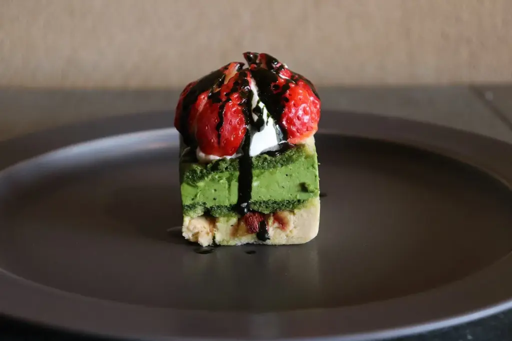 【和栗専門紗織ジェイアール京都伊勢丹店】春限定の和栗スイーツが登場／国産苺を使用した季節メニューを発売 画像 9