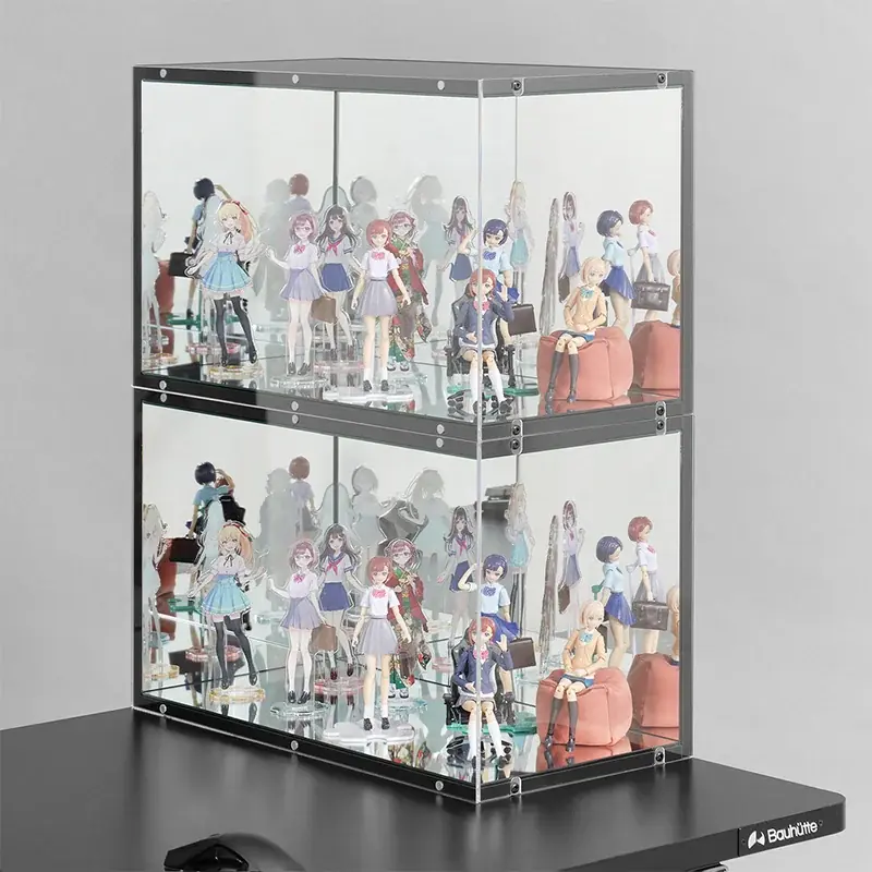 “背中まで愛でる”贅沢をデスクの上に。4面ミラー搭載の『ピラーレスフィギュアケース』で理想のディスプレイ環境を構築！ 画像 7