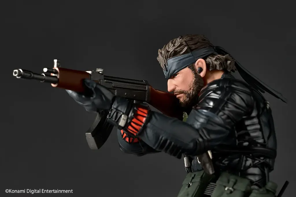『METAL GEAR SOLID Δ: SNAKE EATER』より、ネイキッド・スネーク がリボルテック アメイジング・ヤマグチに登場!!　潜入地で入手した、最新スニーキングスーツでの立体化！ 画像 13