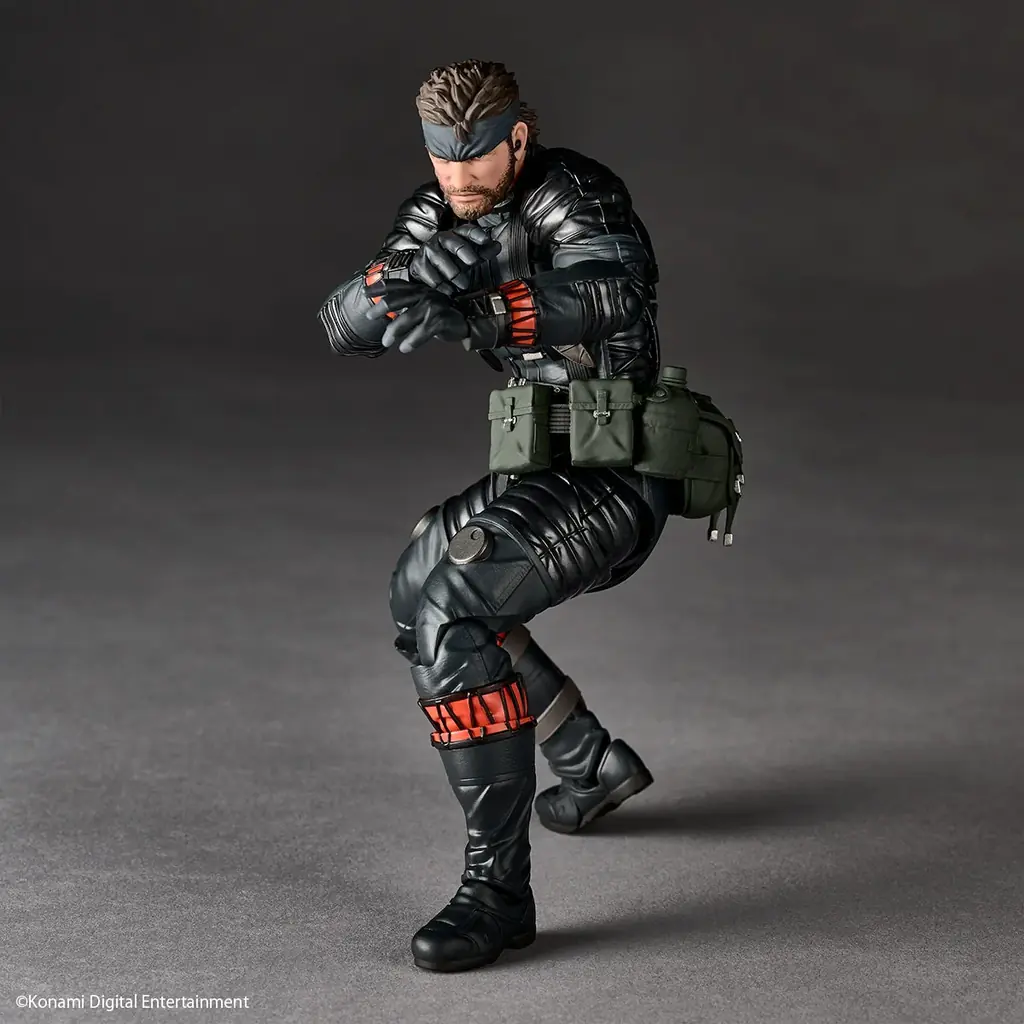 『METAL GEAR SOLID Δ: SNAKE EATER』より、ネイキッド・スネーク がリボルテック アメイジング・ヤマグチに登場!!　潜入地で入手した、最新スニーキングスーツでの立体化！ 画像 4