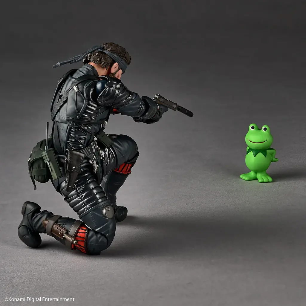 『METAL GEAR SOLID Δ: SNAKE EATER』より、ネイキッド・スネーク がリボルテック アメイジング・ヤマグチに登場!!　潜入地で入手した、最新スニーキングスーツでの立体化！ 画像 9